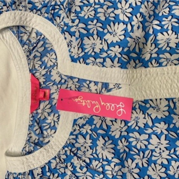Lily Pulitzer Camryn Tunic Lunar Blue Palm Beach petals NWT Size M - Picture 4 of 4